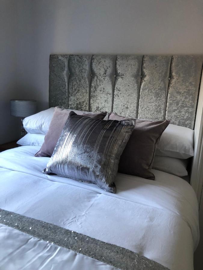 Old Hunters Lodge Whipsnade Limited 外观 照片